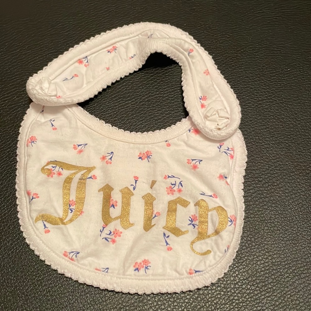 Juicy Couture drool bib